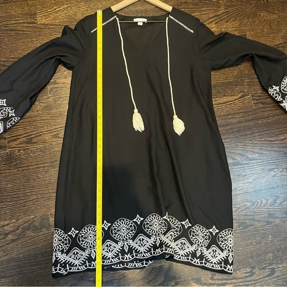 Women’s | New York and Company Black Embroidered A Line Dress | Large - Picture 7 of 7